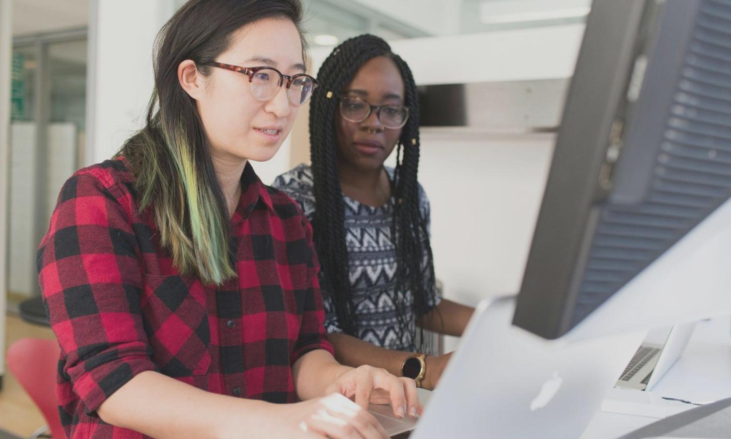 Teilnehmer während einer Workshop-Session zur Finanzplanung